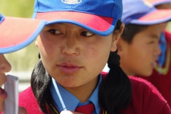 Ehemalige Nubratalschüler in der weiterführenden Schule in Leh - 2010